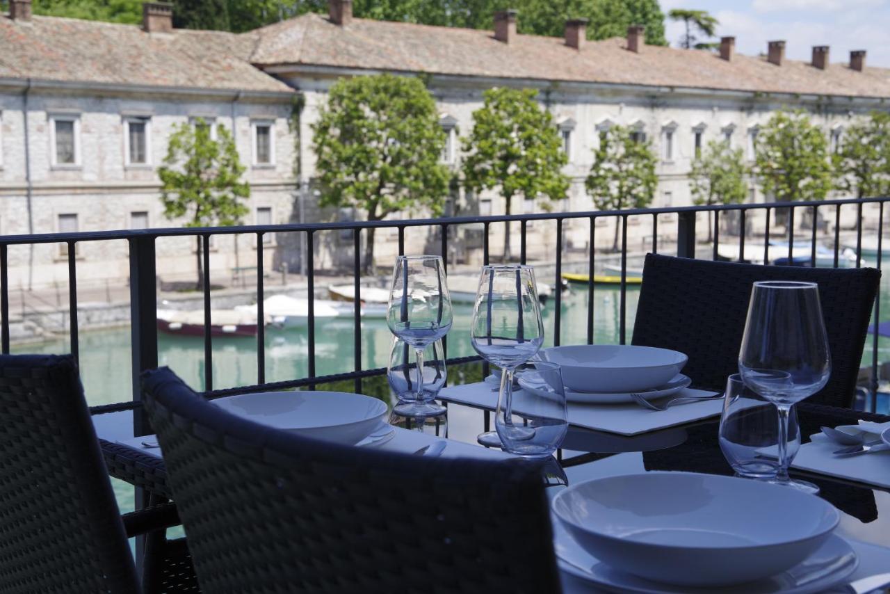 Time To Relax - La Terrazza Sul Lago Peschiera del Garda Ngoại thất bức ảnh